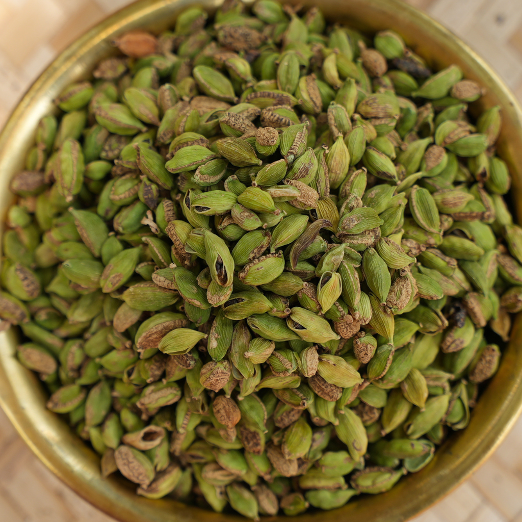 Organic cardamom-grade-2