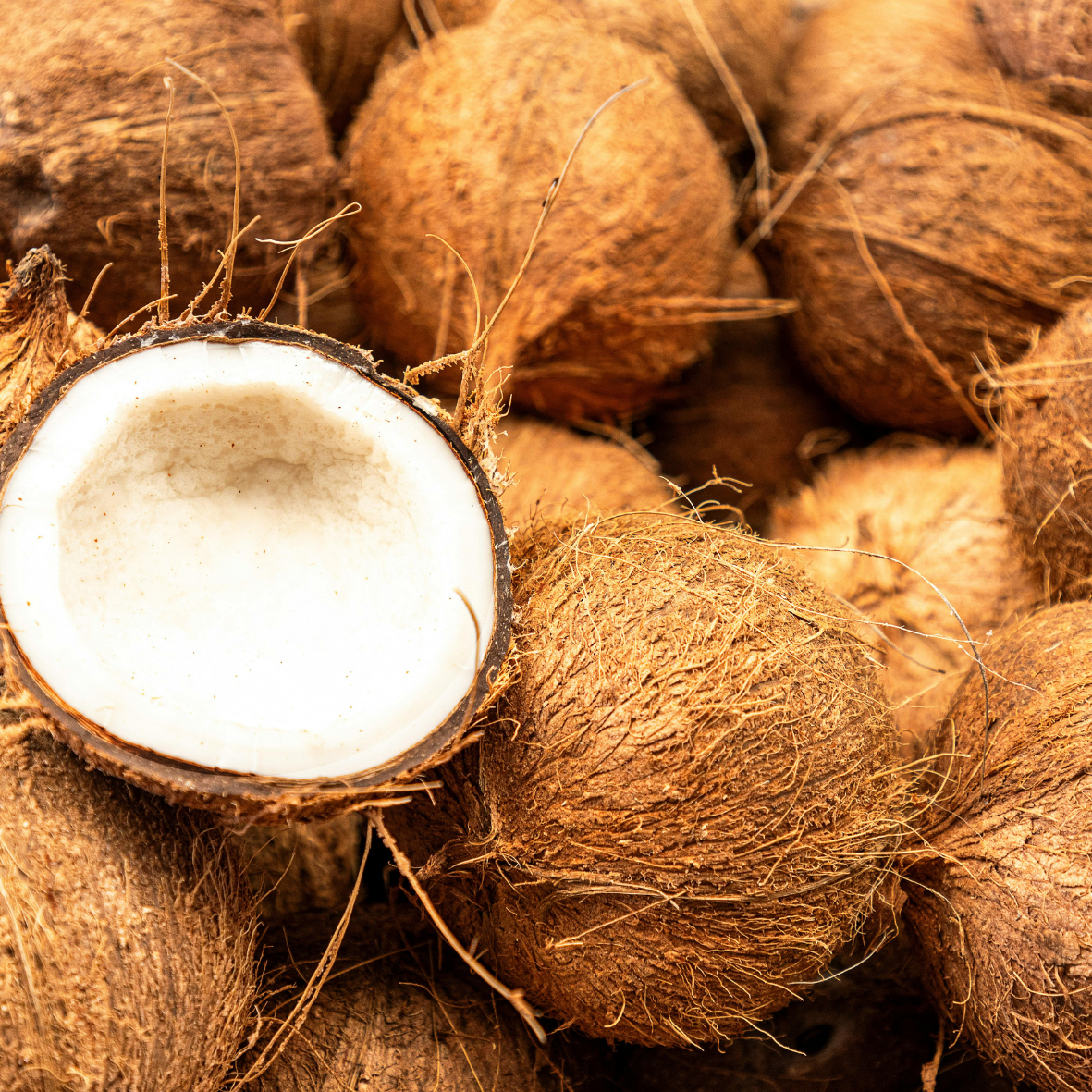 Traditional cocanut oil/നാടൻ  വെളിച്ചെണ്ണ